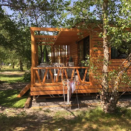 Le Petit Liou Sites & Paysages 캠프장 바라티에